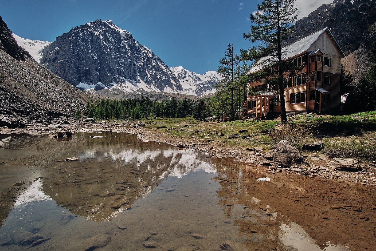 Гостиница в горах "Караташ"